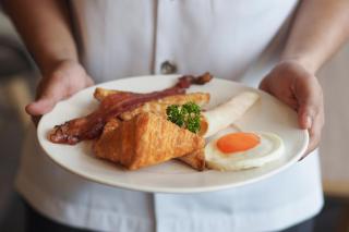 Eleven Bangkok Sukhumvit 11 by Kingston Hotels - 1