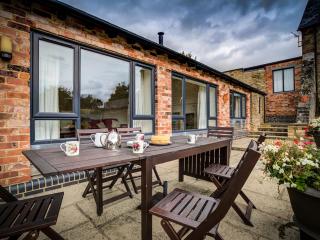 Wytons Piece - Cherington - 2