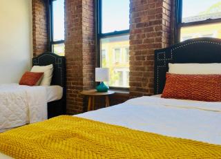 Two Bedroom Harlem Apartment - New York - 7