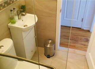 Two Bedroom Harlem Apartment - New York - 8