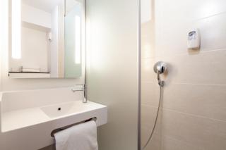 B&B HOTEL Compiègne - Compiègne - 1