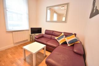 Apt 2, Soho Apartments 1st floor by Indigo Flats - London - 5