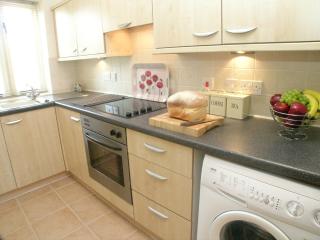 The Shakespeare Lodge - Sleeps up to 12 - HOT TUB - Stratford-upon-Avon - 1