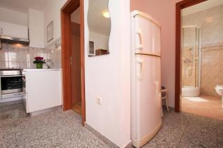 Apartments Ana - Sukošan - 8