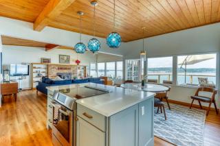 Eagle's Nest Retreat - Maple Grove Beach - 2