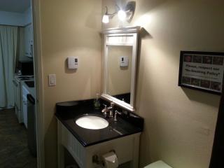 Edgewater Motel - Oyster Bay - 9