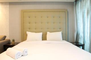 Elegant 1BR Kemang Village Apartment By Travelio - 2