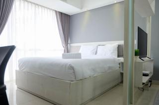 Furnished Studio Apartment at H Residence By Travelio - 0