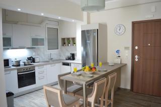 Botonis Bright Spacious Apartment - Chania - 7