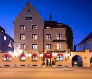 Simones Hotel Fürstenhof - 0