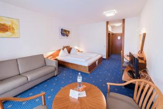 Terrassenhotel Reichmann - Sankt Kanzian am Klopeiner See - 3