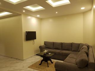 شقق امواج للشقق المخدومة - الخبر - Al Khobar - 3