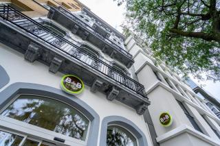B&B HOTEL Brussels Centre Gare du Midi - Brussels - 2
