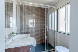 Bright & Spacious Alfama Apartment, By TimeCooler - Lissabon - 5
