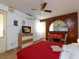 Apartments Mihaela - Trogir - 5