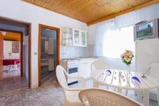 Apartments Ante - Smokvica - 9