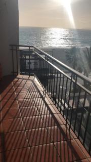 APARTAMENTO EN PRIMERA LÍNEA DE PLAYA - Salobreña - 7
