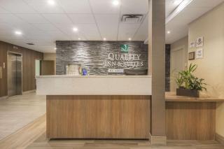 Quality Inn & Suites Downtown - 8