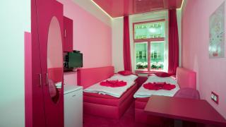 Apartment COLOURS - your 7 colour experience in centre of Prague - Prague - 8