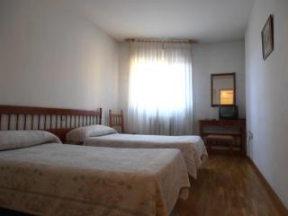 Hostal ** EC León - León - 6