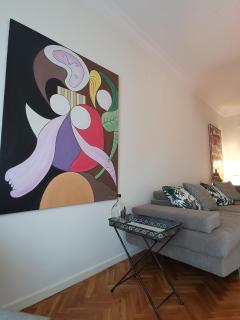 Urban Deluxe Apartments - 2