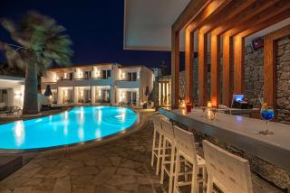 Omnia Mykonos Boutique Hotel & Suites - Ornos - 1