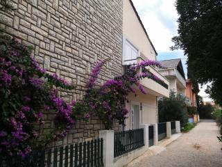 Apartments Brlečić - Pirovac - 5