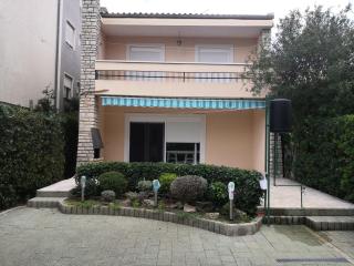 Apartments Brlečić - Pirovac - 8