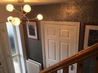 Luxury Portrush Holiday Homes - The Green, Portrush Sleeps 12 - 5 bedrooms - Portrush - 5