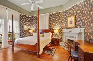 Maison Perrier Bed & Breakfast - 5