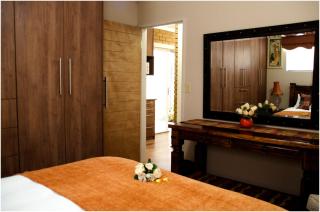 Villa Rose Cottages - Bloemfontein - 3