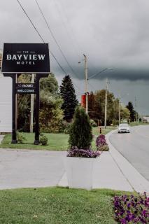 The Bayview Motel - Fort Frances, ON - Lakeside Motel - Fort Frances - 3