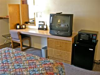 Super 8 by Wyndham Redmond - Redmond - 8