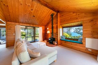 Waiheke Island Vineyard Holiday Houses - Surfdale - 3
