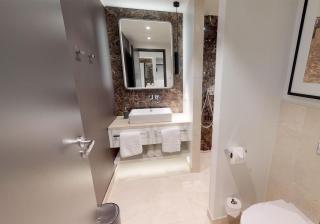 White Pearl Apartment 2.14 - 4