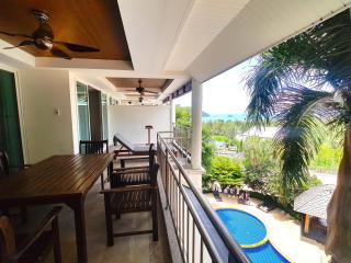 Spacious apartment with Ocean view in Panwa - Phuket - 1