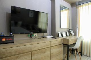 Homey Studio Apartment at Springlake Summarecon Bekasi By Travelio - 2