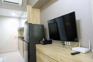 Homey Studio Apartment at Springlake Summarecon Bekasi By Travelio - Bekasi - 3