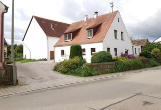 Kleines Häuschen im Grünen - Monheim - 0