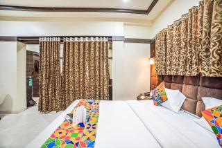 FabHotel Santoor Geeta Bhawan Square - Indore - 7
