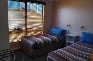 Strahan Bungalows - Strahan - 5