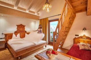 Hotel Al Sonnenhof - San Vigilio Di Marebbe - 0