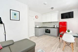 F3 Greek Street by City Living London - London - 6