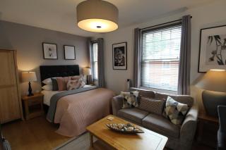The Larches - Wolverhampton - 6