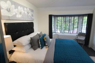 Holcombe House - Wolverhampton - 7