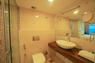 Bay View Hotel Vizag - Visakhapatnam - 4