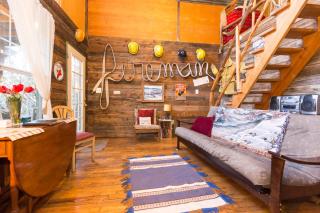 The Firehouse at Creekside Camp & Cabins - Marble Falls - 5