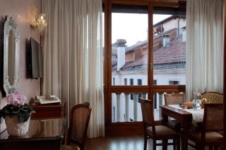 Hotel Bisanzio - Venice - 7