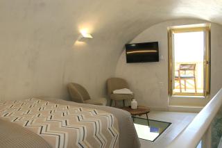 Esperia Luxury Suites - 3