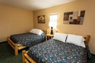 The Kingsley Suites - 1